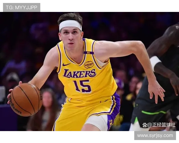原创轰28分+8记三分！26岁冠军后卫扎心湖人：落选秀力压里夫斯